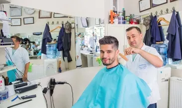 Sanatçılar, toplumun anne ve babalarıdır