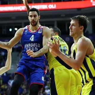Fenerbahçe Beko Anadolu Efes CANLI YAYIN | Final Four Fenerbahçe Beko Anadolu Efes maçı saat kaçta hangi kanalda?