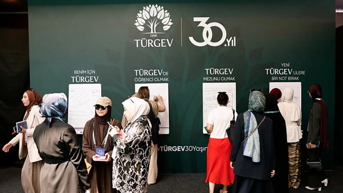 TÜRGEV, Eğitim Sevinisini Dijital Dünyaya Taşıyor: Yeni Nesil Platformla Gençlere Yeniden Destek