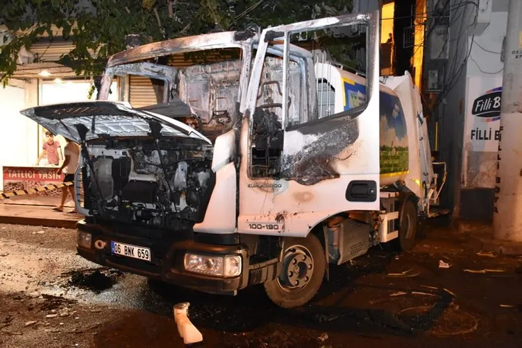 Diyarbakır’da Bağlar Belediyesine ait hizmet aracı yakıldı