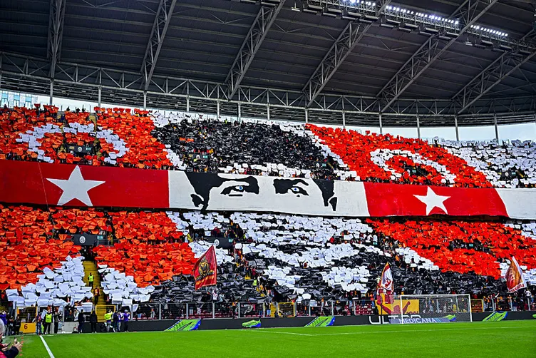 Son dakika haberi: Usta isim, Galatasaray-Samsunspor maçındaki o pozisyon için son noktayı koydu! Yapı yok penaltısı