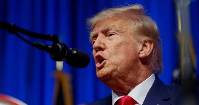 Donald Trump'a 37 suçlama: Eski ABD Başkanı hakim karşısına çıkıyor