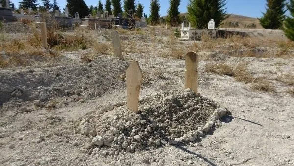 arazide-yeni-dogmus-bebek-cesedi-bulundu-2-gozalti-1697721412823.jpg