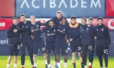 Orta saha çalışıyor