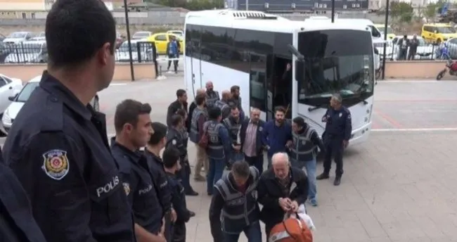 Edirne’de FETÖ zanlısı 14 iş adamı tutuklandı