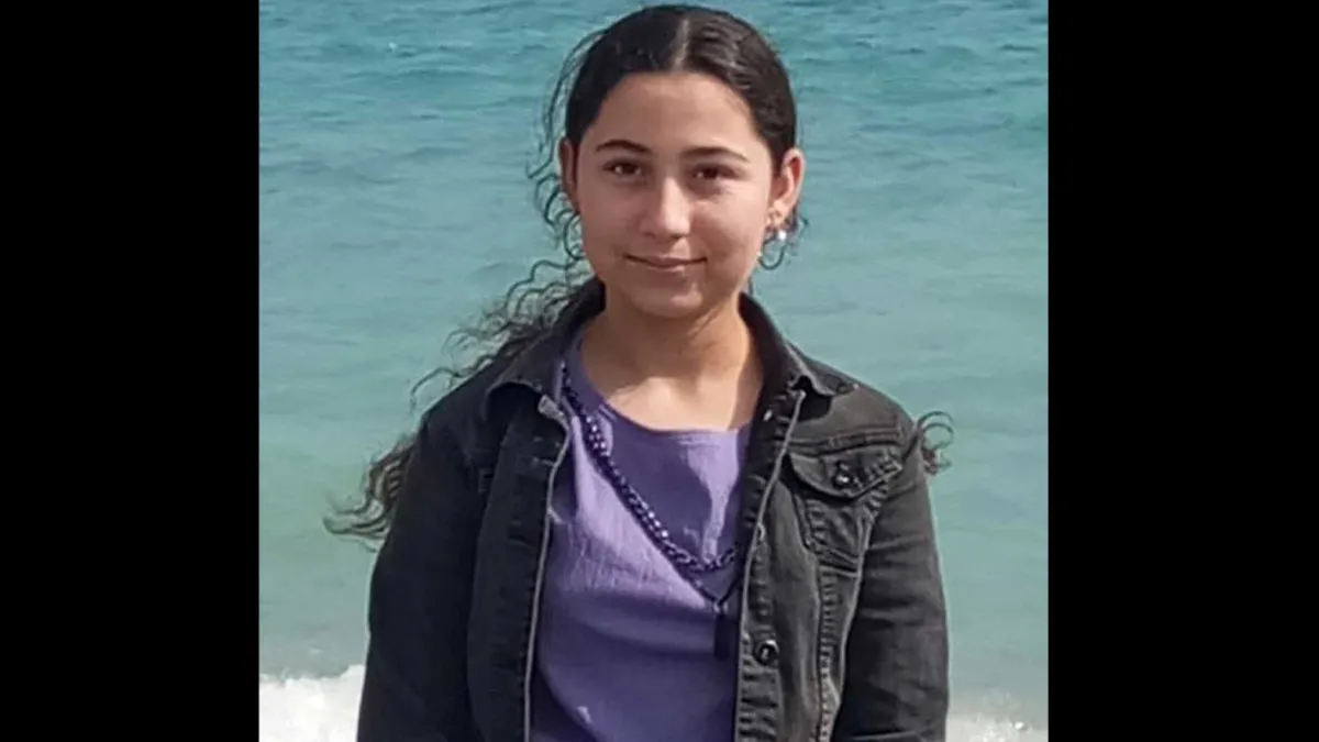 Stajyer olduğu kuaförden eve dönmeyen Yasemin aranıyor Stajyer olduğu kuaförden eve dönmeyen Yasemin aranıyor