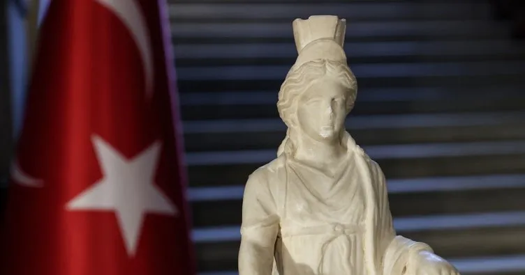 1700 yıllık Kybele heykeli 60 yıl sonra Türkiye’de