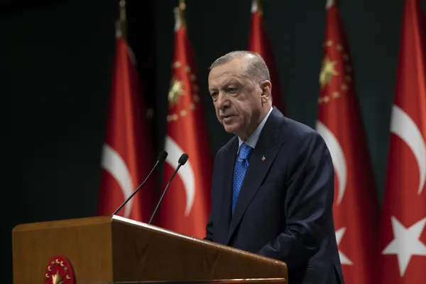 son-dakika-baskan-erdogandan-kabine-toplantisi-sonrasi-onemli-aciklama-vatandaslara-turk-lirasi-cagrisi-1661186890032.jpg