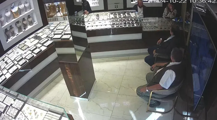 İstanbul’da akılalmaz olay: Alacak verecek kavgası kanli bitti! İşte o dehşet anları!