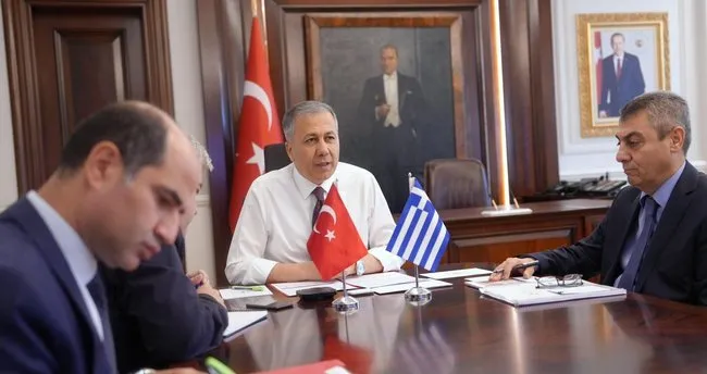 Bakan Yerlikaya, Bulgar mevkidaşı Stoyanov ile görüştü Bakan Yerlikaya, Bulgar mevkidaşı Stoyanov ile görüştü