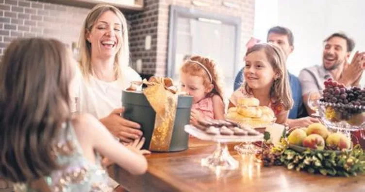 Annenizi hediyesiz bırakmayın!