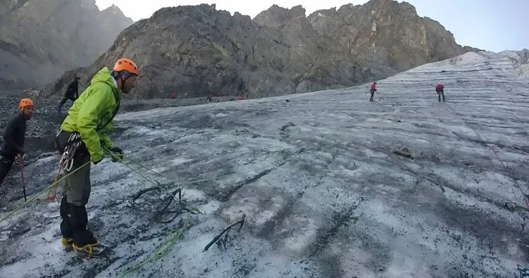Kaçkarlar’da buzullar eriyince dağcıların tırmanış rotaları değişti