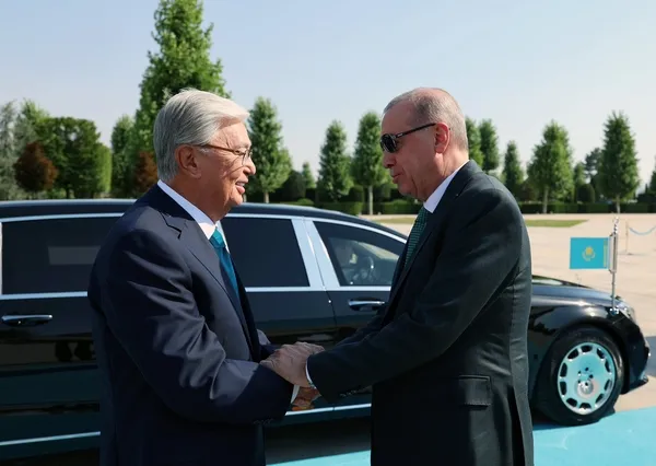 baskan-erdogan-karsiladi-kazakistan-cumhurbaskani-ankarada-1753802991366.jpg