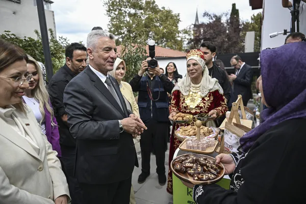 bakan-bolat-acikladi-kadin-kooperatiflerine-destek-buyuyor-sayilari-1342ye-ulasti-1789473285028.jpg