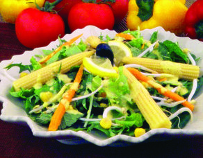 Akdeniz Salatası
