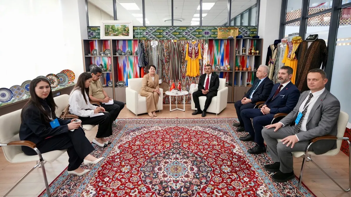 Bakan Tekin, Kırgızistan ve Azerbaycan Eğitim Bakanları ile görüştü Bakan Tekin, Kırgızistan ve Azerbaycan Eğitim Bakanları ile görüştü