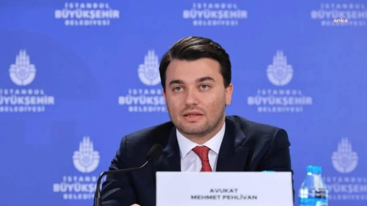 Ekrem İmamoğlu’nun avukatı Mehmet Pehlivan gözaltına alındı Ekrem İmamoğlu’nun avukatı Mehmet Pehlivan gözaltına alındı