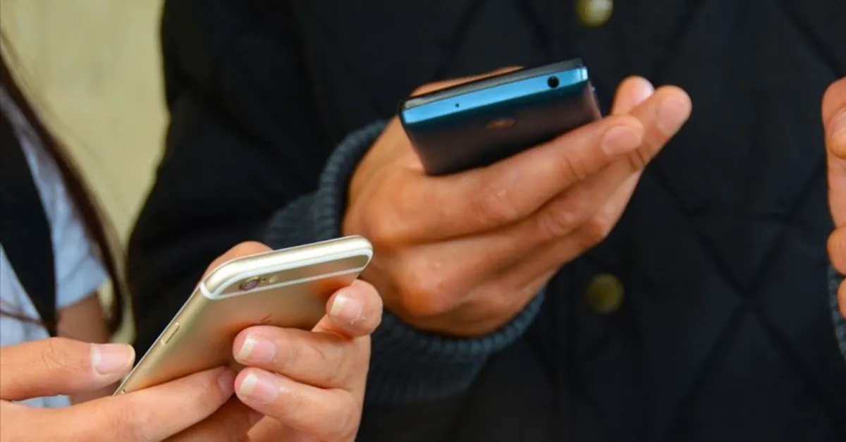 Küresel akıllı telefon sevkiyatları arttı Küresel akıllı telefon sevkiyatları arttı