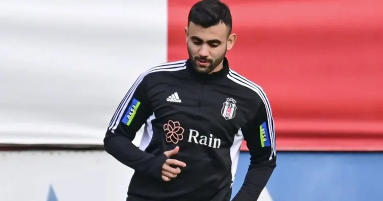 Ghezzal için ilk 11 erken!