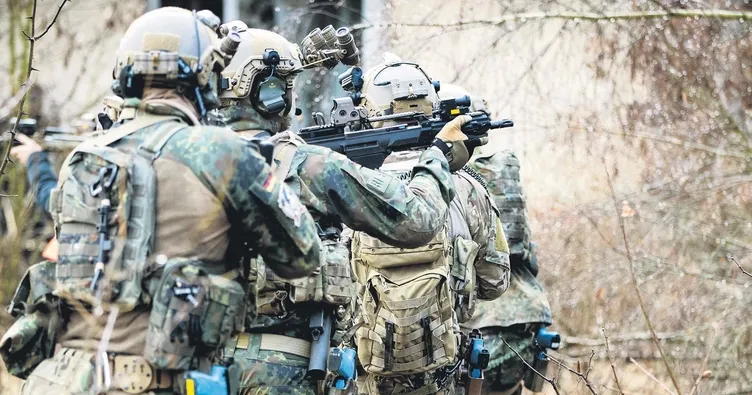 Faşist askerlerin elinde 48 bin mermi