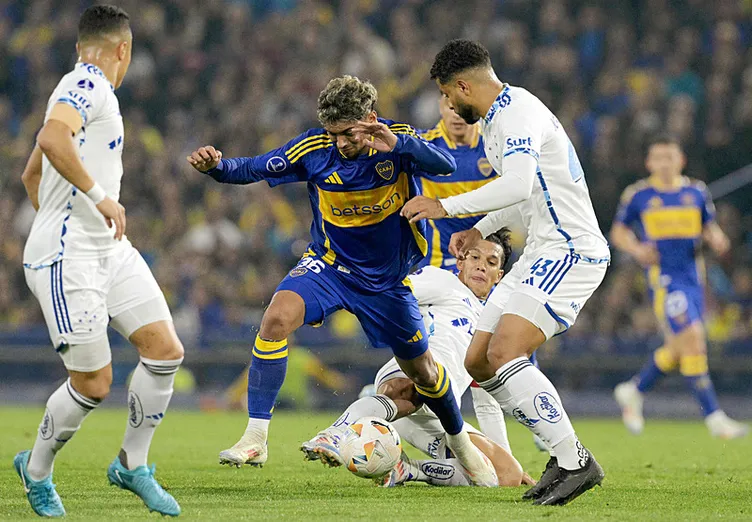 Son dakika haberi: Fenerbahçe’nin Amrabat transferinde bomba gerçek ortaya çıktı! Dünya devi araya girmiş ancak...