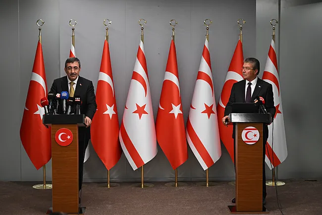 son-dakika-girnedeki-gemi-faciasinda-1-kisinin-daha-cansiz-bedenine-ulasildi-1788472997443.jpeg