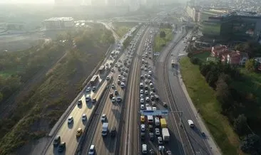 Son dakika haberi: Kısıtlamaya saatler kala İstanbul’da trafik durma noktasına geldi