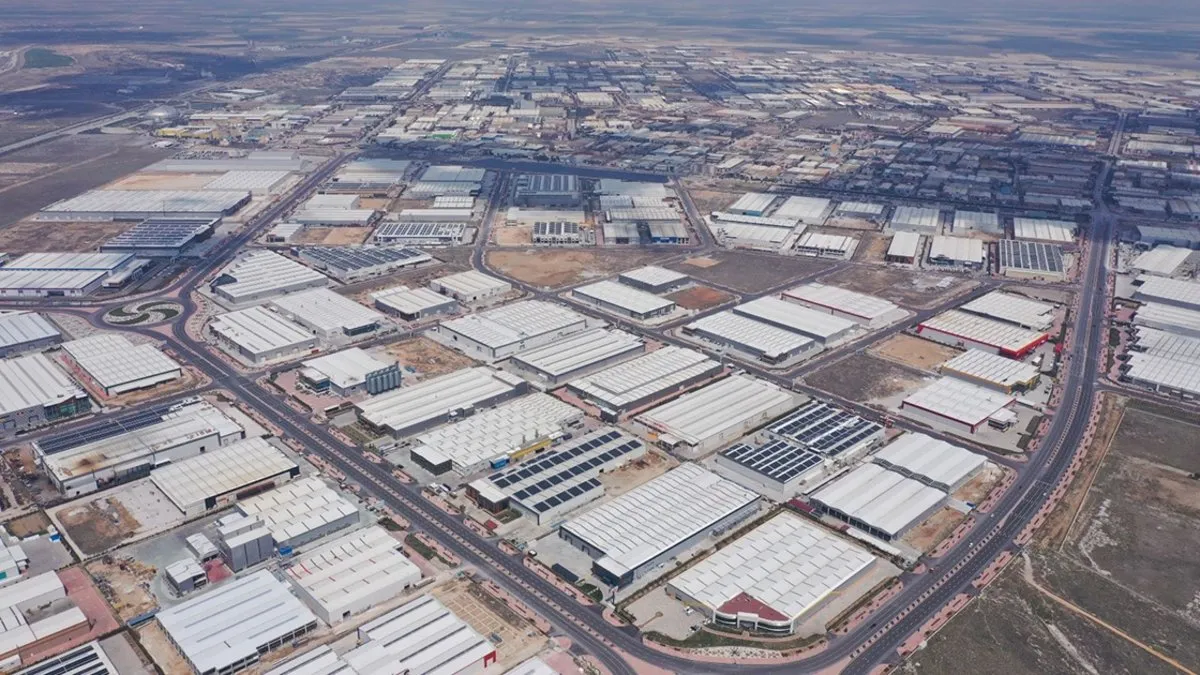 OSB’lerde istihdam 2 milyon 700 bine ulaştı OSB’lerde istihdam 2 milyon 700 bine ulaştı