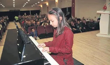 Minik ellerden piyano resitali