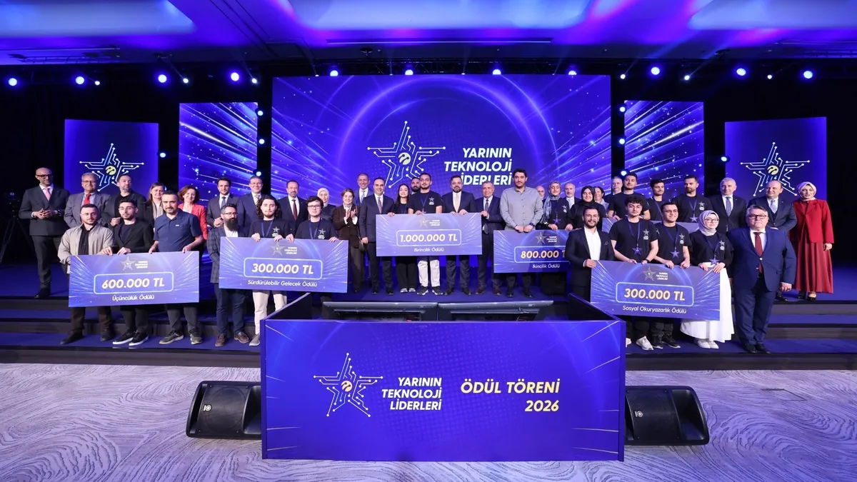 Turkcell’den “Yarının Teknoloji Liderleri”ne 3 milyon 300 bin TL ödül Turkcell’den “Yarının Teknoloji Liderleri”ne 3 milyon 300 bin TL ödül