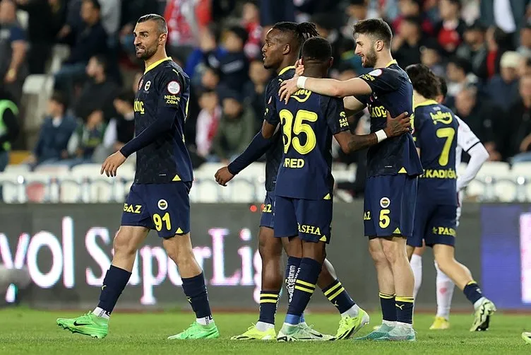 Fenerbahçe spor haberleri: Kanarya’nın dinamosu yuvadan uçuyor! Şampiyona takıma transfer oluyor..
