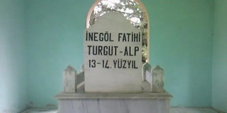 Turgut Alp kimdir, gerçek ismi ne? Kuruluş Osman ile adı anılan Turgut Alp tarihte ne zaman yaşadı ve nasıl öldü?