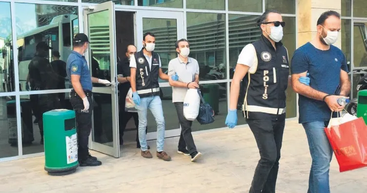 FETÖ’ye Deniz’de ve Hava’da darbe