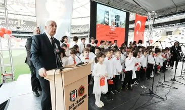 Beşiktaş Futbol Takımı, 23 Nisan’da çocuklarla bir araya geldi