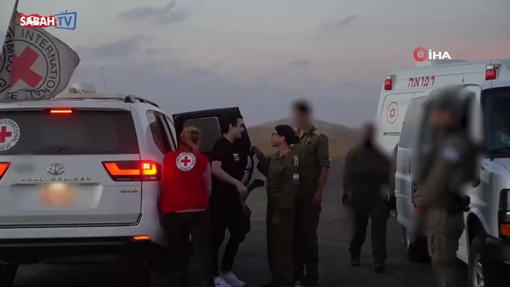 Hamas, ABD-İsrail çifte vatandaşı esir Edan Alexander'ı serbest bıraktı | Video