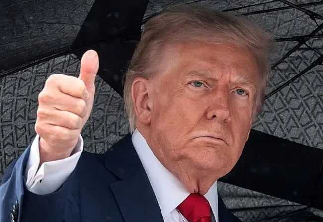 Trump, Mısır’daki toplantıya katılmak üzere Beyaz Saray’dan ayrıldı