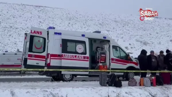 Kars'ta yolcu otobüsü önündeki araçlara böyle çarptı: 2 ölü, 8 yaralı | Video