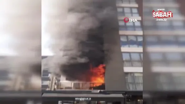 Apartmanda çıkan yangında dumanlar binayı sardı | Video