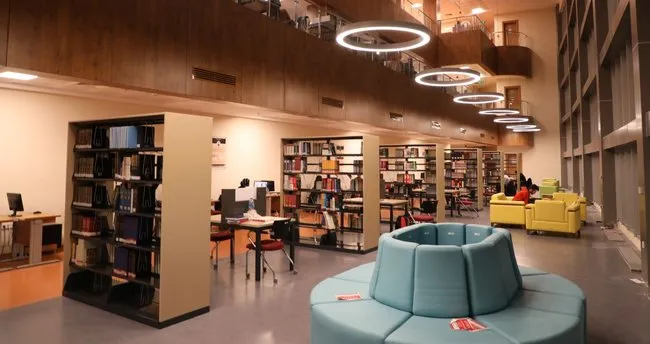 Bölgenin en büyük kütüphanesinde ücretsiz çorba