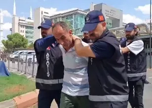 yeni-parti-milletvekili-mericin-sagliginda-kritik-gelisme-istanbula-nakledilecek-ambulans-ucak-bekleniyor-1787391348998.jpg