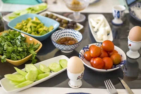 ramazan-ayinda-5-kiloya-kadar-kilo-vermek-icin-10-bilimsel-ve-farkli-ipucu-1741333635954.jpg