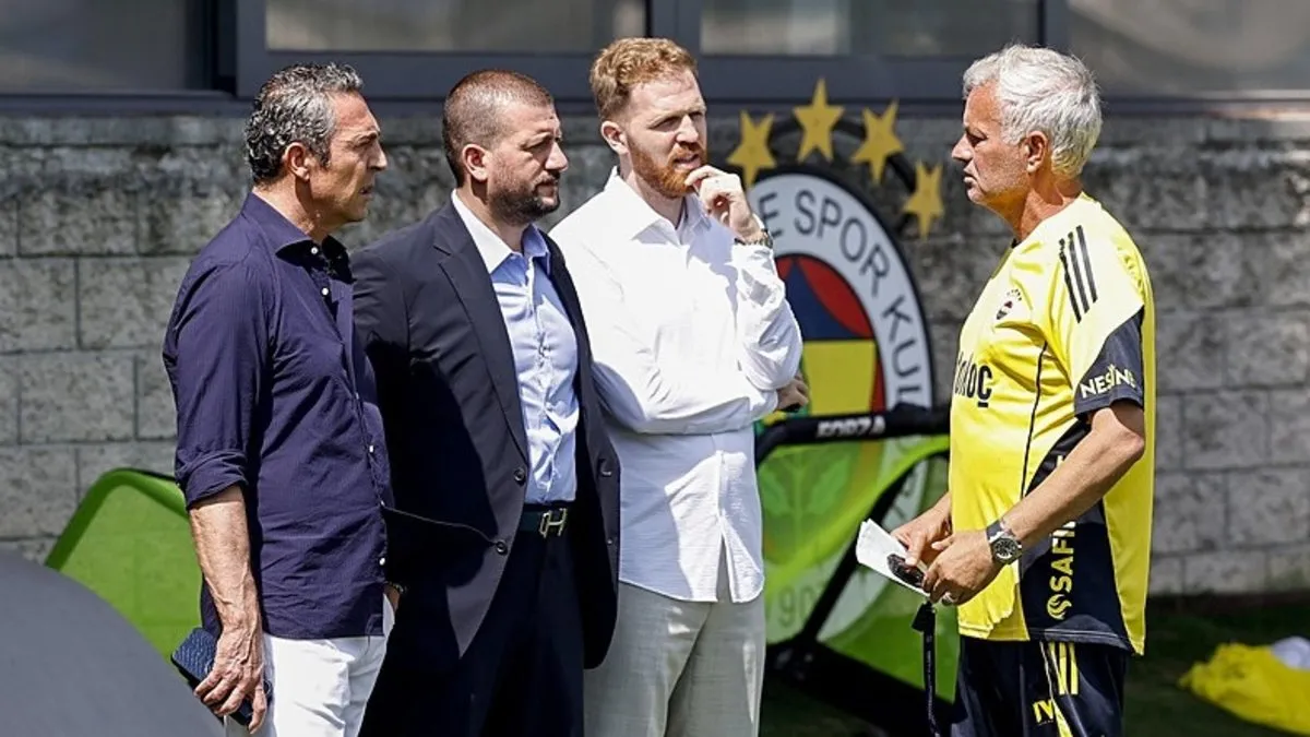 Fenerbahçe'de Feyenoord maçı öncesi transfer açıklaması: