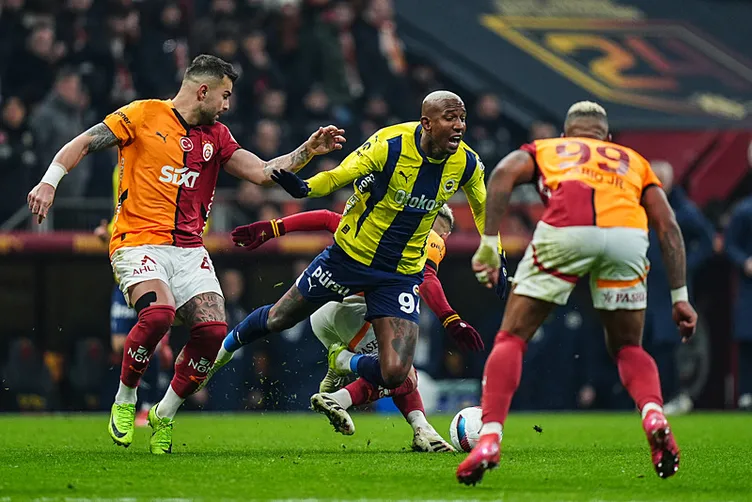 Son dakika haberi: Fenerbahçe’de yıldız futbolcuya yeni sözleşme! Derbi sonrası sürpriz imza...