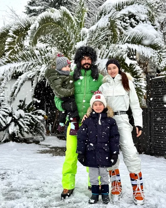 Kariyeri kadar güzelliğiyle de çok konuşuluyor! Fahriye Evcen oyuncu olmadan önce bakın mesleği neymiş...