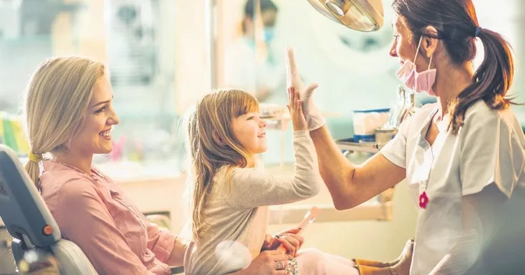 Çocuk diş doktoru ile ilk muayene