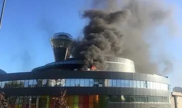 Üsküdar’da bilim merkezinde yangın çıktı