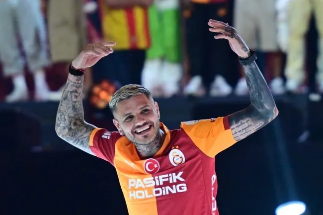 mauro-icardinin-menajerinden-carpici-aciklama-galatasaray-ile-gorustuk-1782982608615.jpeg