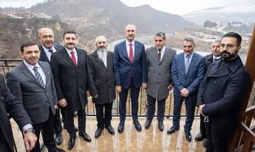 Adalet Bakanı 22 yıl sonra geldiği Tunceli’de Cemevini ziyaret etti