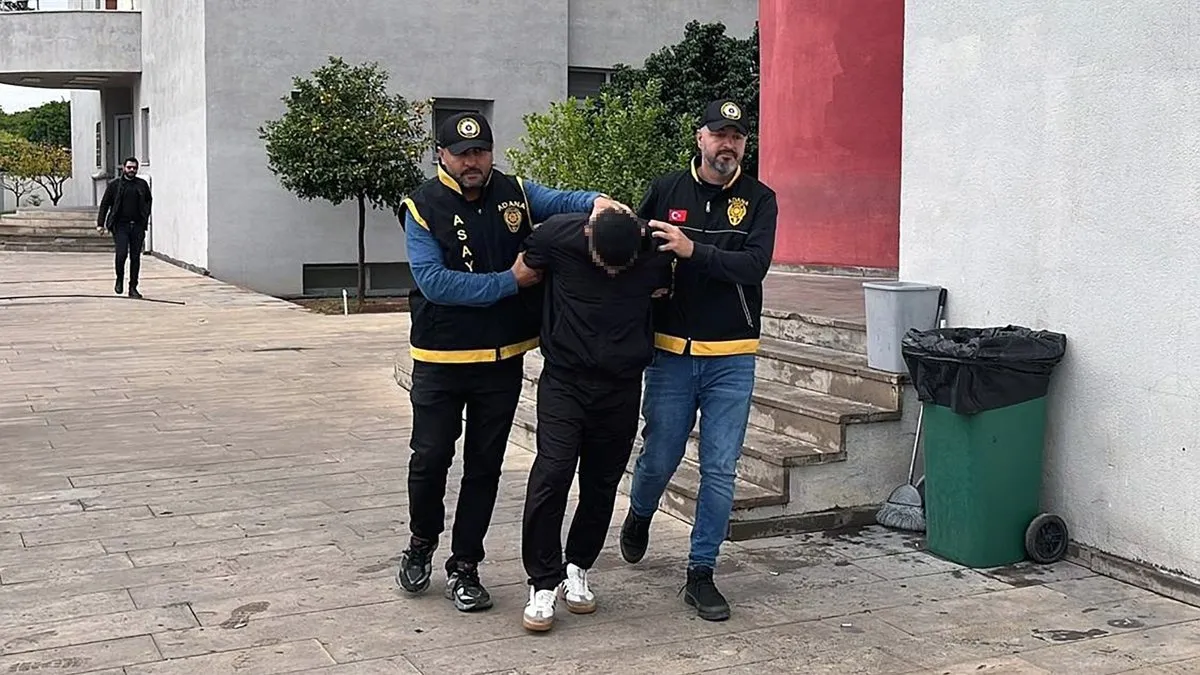 Polislere küfür ve hakaret eden şüpheli: Alkollüydüm, pişmanım Polislere küfür ve hakaret eden şüpheli: Alkollüydüm, pişmanım