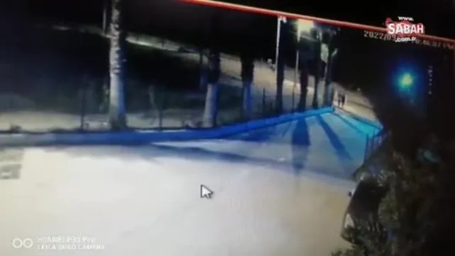 SON DAKİKA | Mersin'de polisevine teröristlerden kalleş saldırı kameralara böyle yansıdı | Video